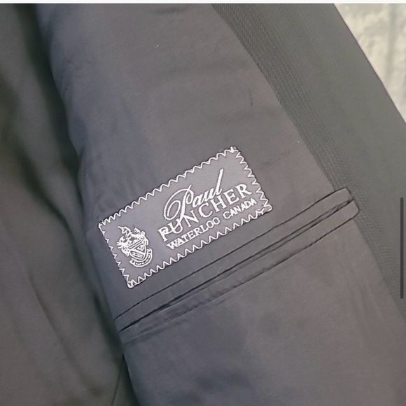 Armani Collezioni Dark Gray Men's Suit - Picture 5 of 12